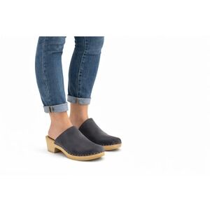 RAG & CO Darcie Gray Suede Clogs Size 8 NWT Wooden Heel Slip-On